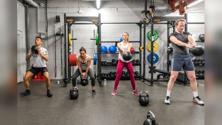 How to Build Confidence in the Gym: Proven Tips for Success