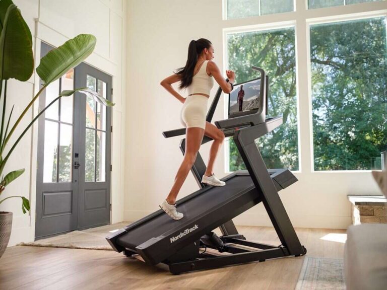 What Incline Should I Walk On A Treadmill